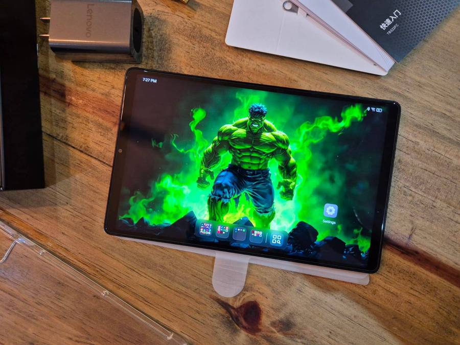 Lenovo Legion Y700 - Elite (2025)