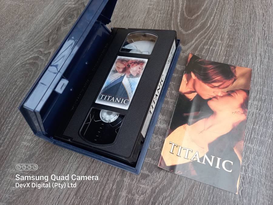Vintage! Original Titanic VHS Cassette + Booklet - Immaculate Condition - Perfect For Collectors!