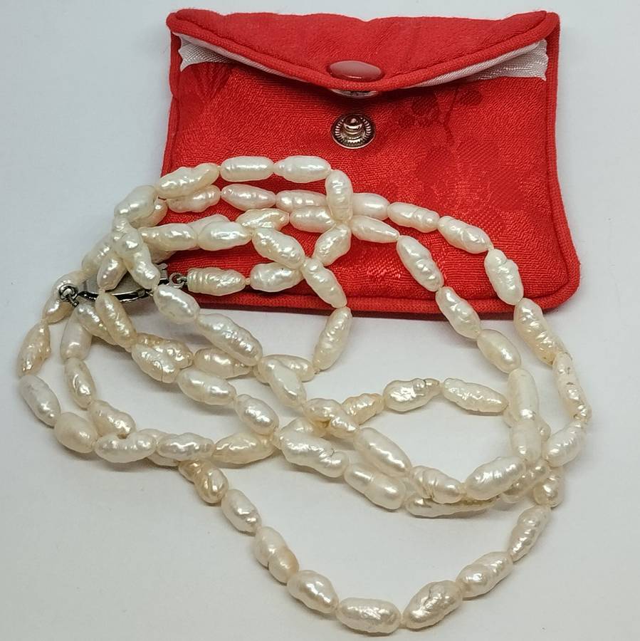 Vintage White Pearl Necklace with Pouch #F0076