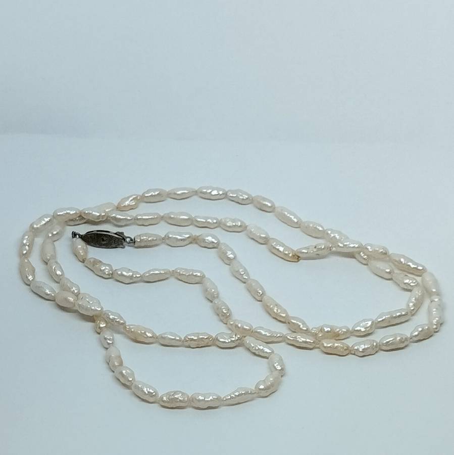 Vintage White Pearl Necklace with Pouch #F0076