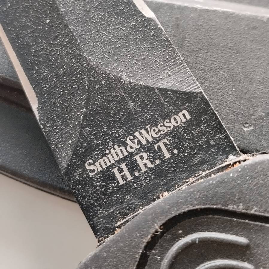 Smith & Wesson H.R.T SWHRT3 Knife with Sheath #O0079
