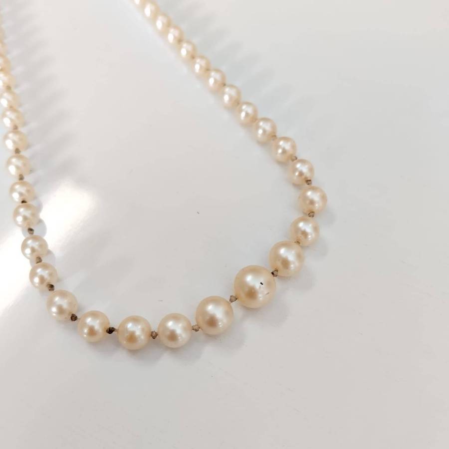 Silver Clasp Pearl Necklace KW018