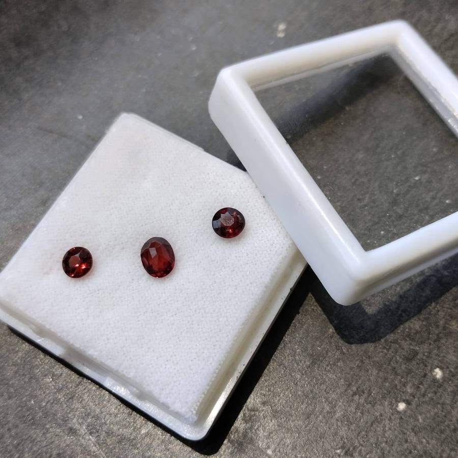 Natural Garnet Gemstones  #S0002
