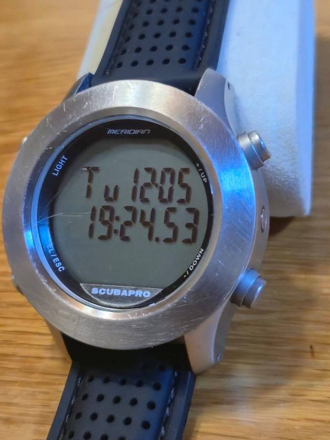 SCUBAPRO WATCH