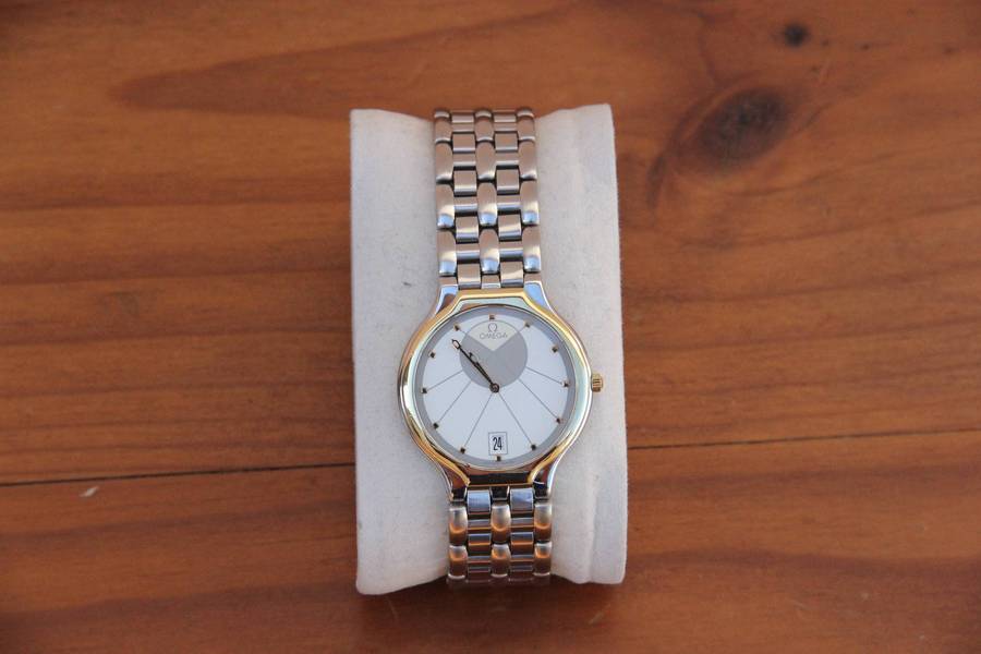 RARE OMEGA DEVILLE QUARTZ 'SYMBOL' WATCH - STAINLESS STEEL & 18K GOLD BEZEL