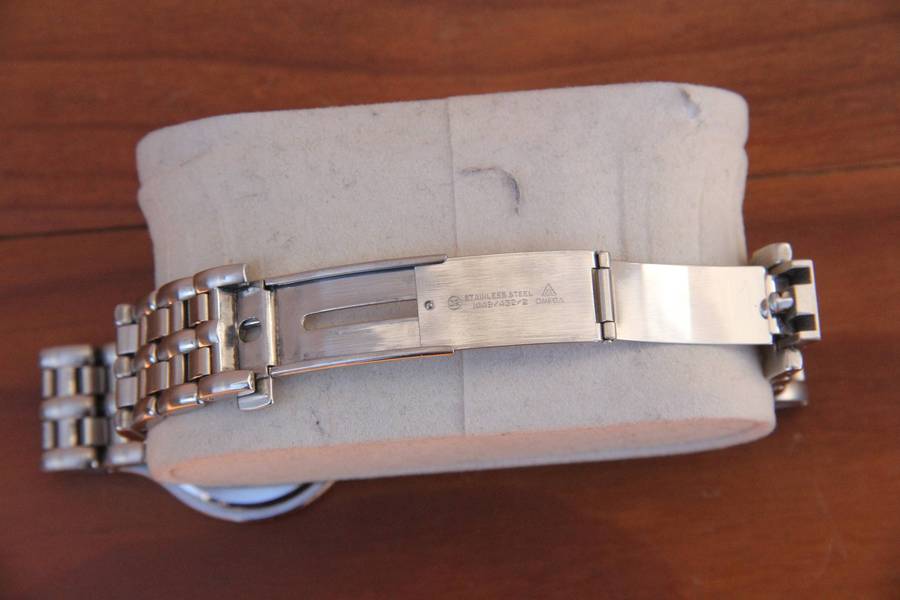 RARE OMEGA DEVILLE QUARTZ 'SYMBOL' WATCH - STAINLESS STEEL & 18K GOLD BEZEL