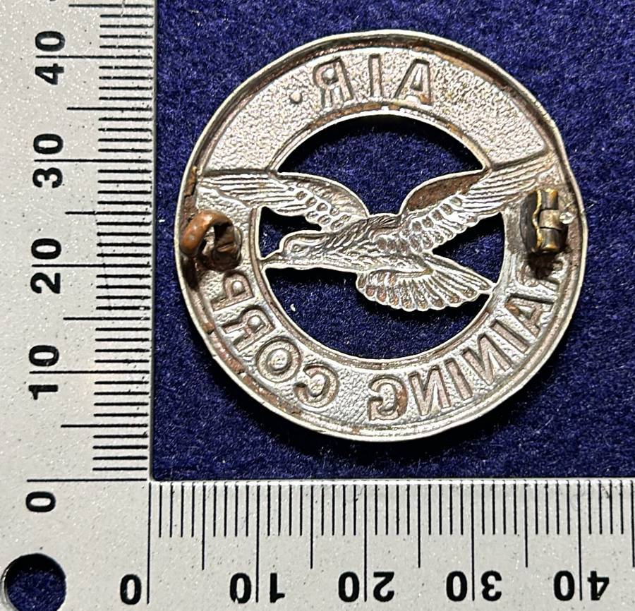 Rhodesian Air Force - AIR TRAINING CORPS CAP BADGES CHROME WW2