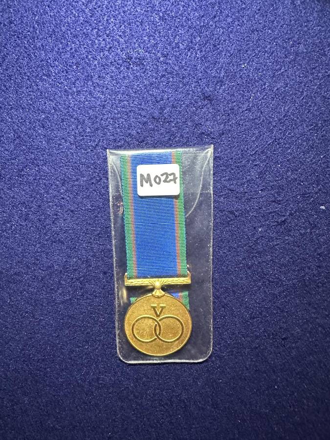 SA Military Decorations & Medals - Venda Distinguished Service Medal Gold - Full Size