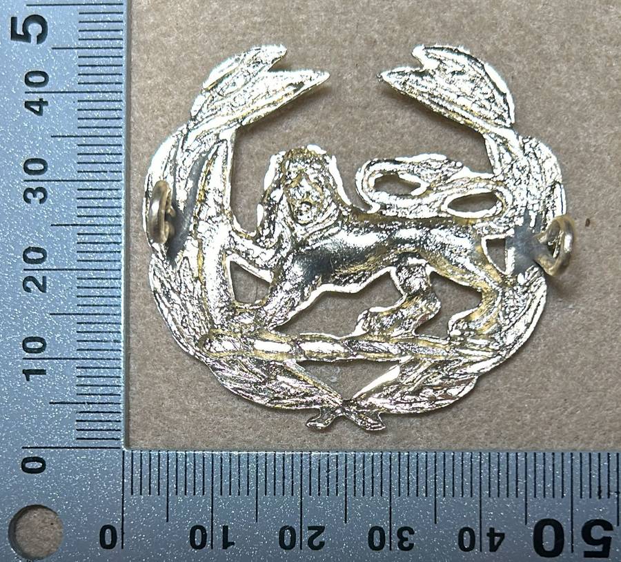 RHODESIA KINGS AFRICAN RIFLES - WARRANT OFFICER BADGE