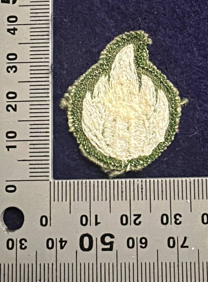 Rhodesian Army - Proficiency Badge - EXPLOSIVE ORDNANCE DISPOSAL - Field Uniform - 1970 to 1980