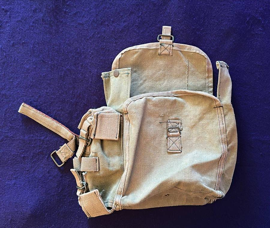 Rhodesian Pattern 64/65 Webbing Pouch - LHS