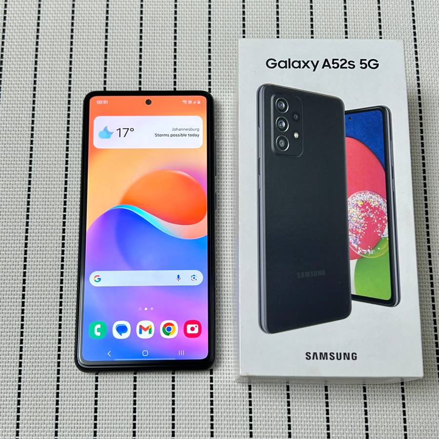 Samsung Galaxy A52s 5G | Awesome Black | 128GB (1 Month Warranty)