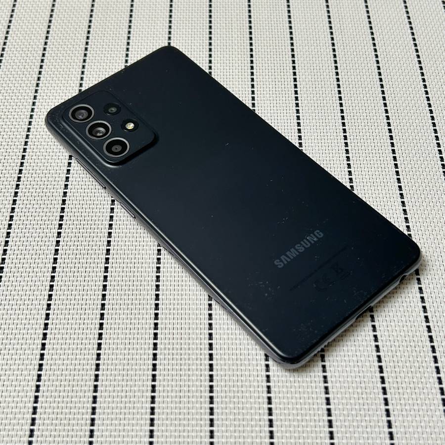 Samsung Galaxy A52s 5G | Awesome Black | 128GB (1 Month Warranty)