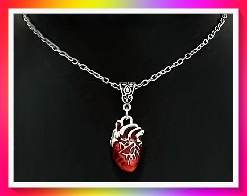 Fashionable And Exaggerated, Unique Necklace, Blood Red Gothic Heart Necklace