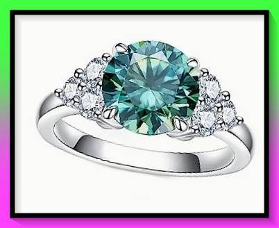 Exquisite Round Emerald Green simulated Cubic Zirconia Ring
