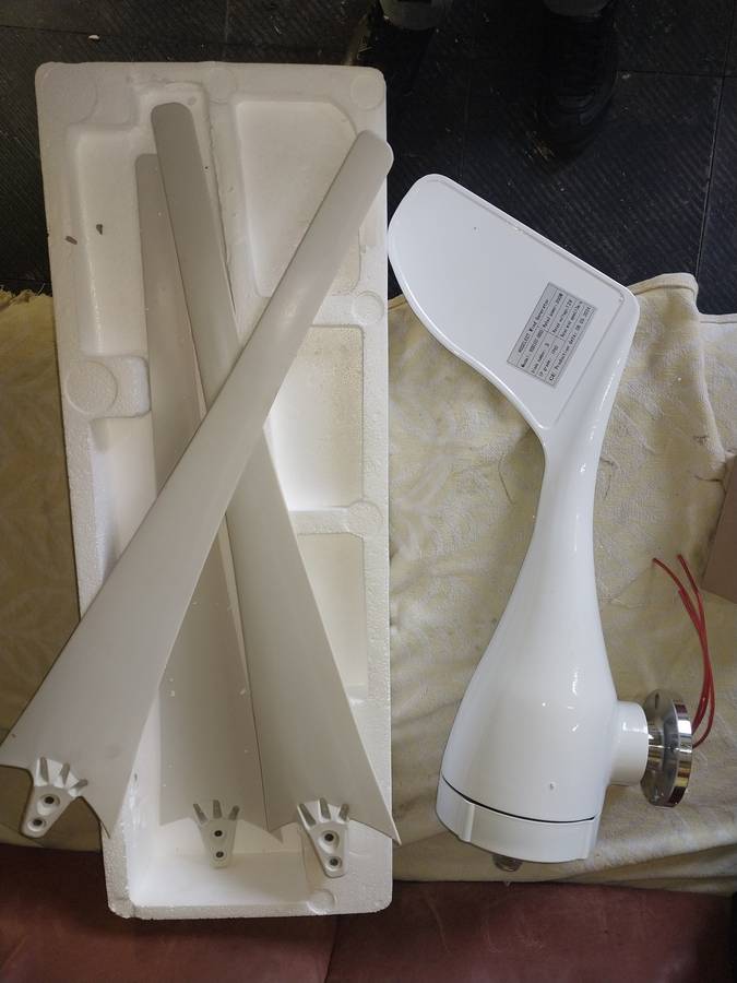 300W 12V/24V wind turbine kit for lifepo4 lithium batteries