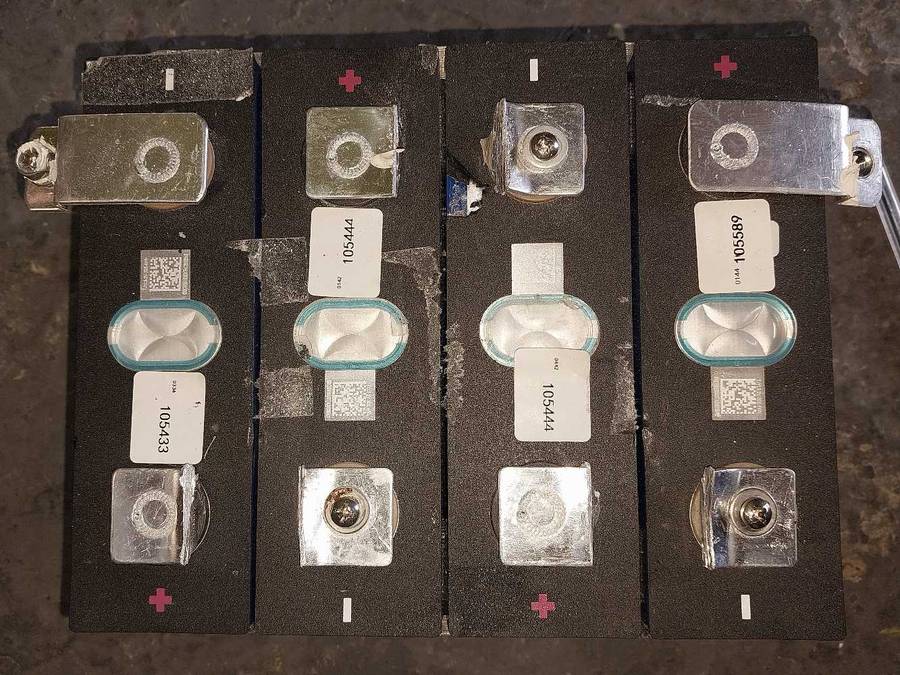 A grade 3.2V 100AH lifepo4 cells