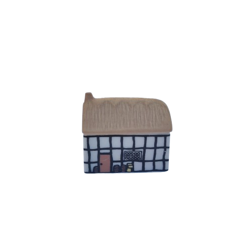 Wade The What Knot shop from Whimsey-on-Why Village