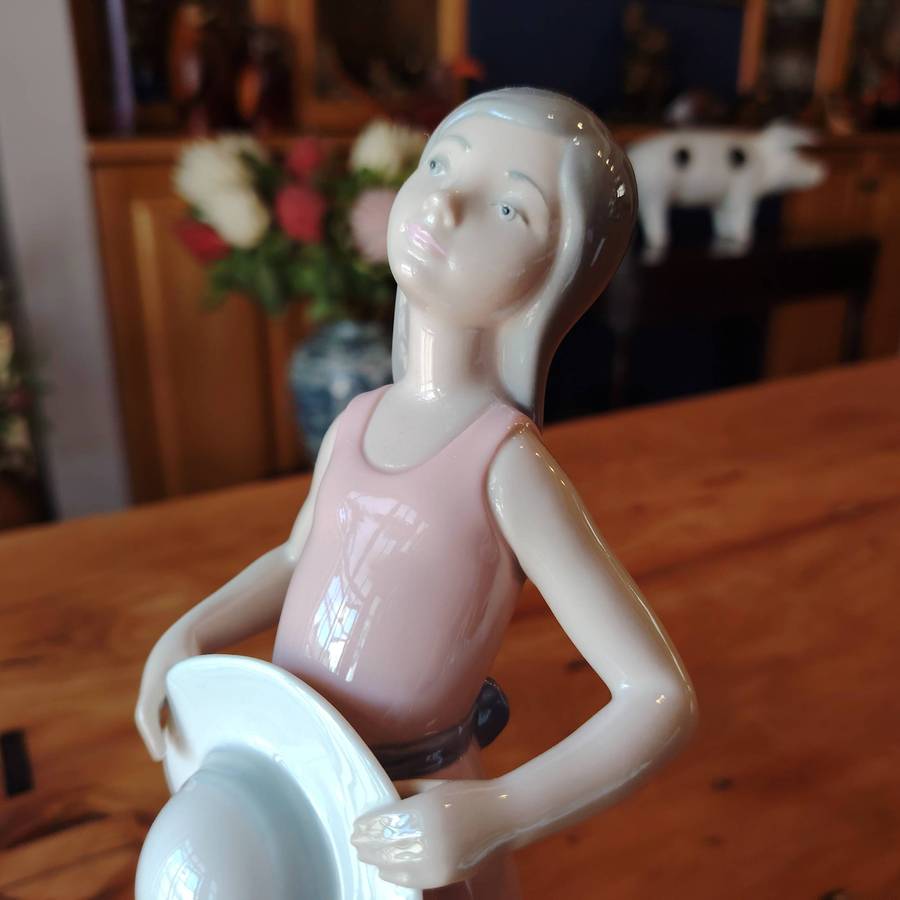Lladro "Girl with Hat Bashful" porcelain Figurine