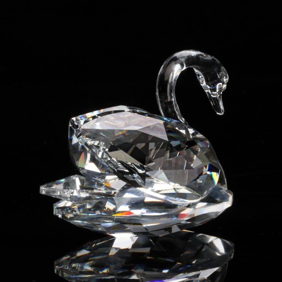 Swarovski Crystal Medium Swan Beauties of the Lake