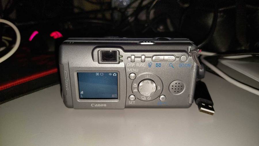 Canon Powershot A310 Camera