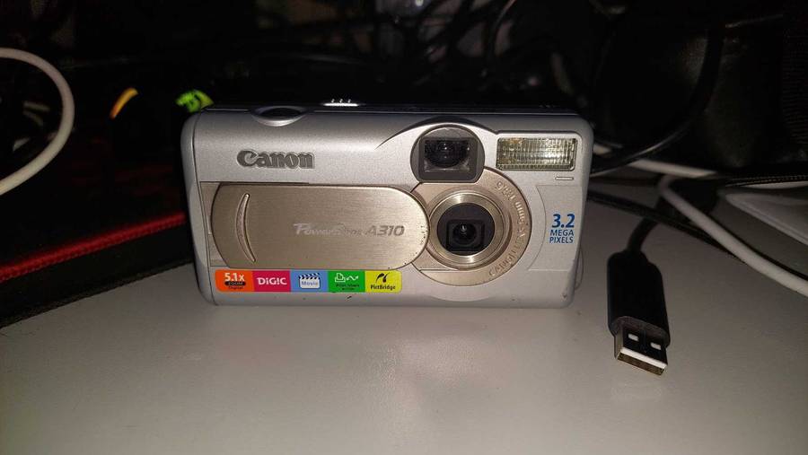 Canon Powershot A310 Camera