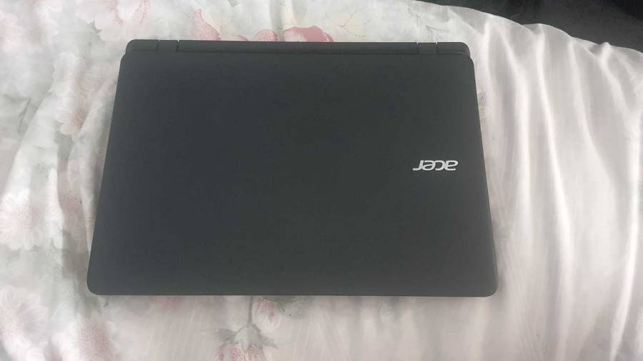 Acer Aspire ES1-132-C9MZ Intel Celeron N3350 1.10GHz 11.6" Laptop