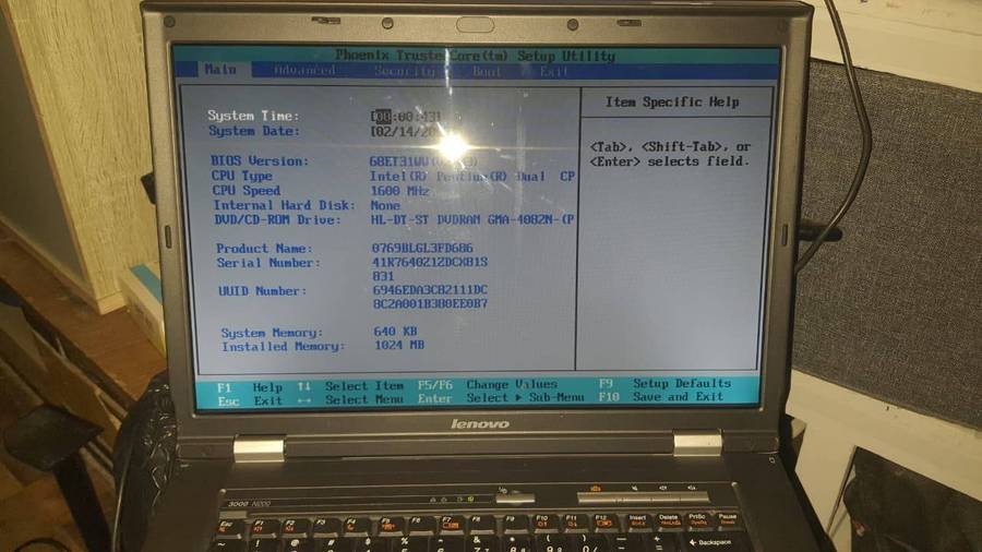 Lenovo Pentium Laptop(No hardrive)