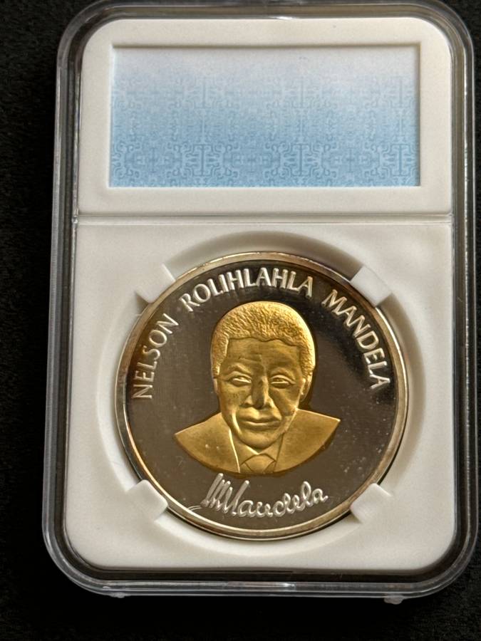 Nelson Mandela - Robben Island Long Walk to Freedom - Silver plated and 24KT Layered Gold