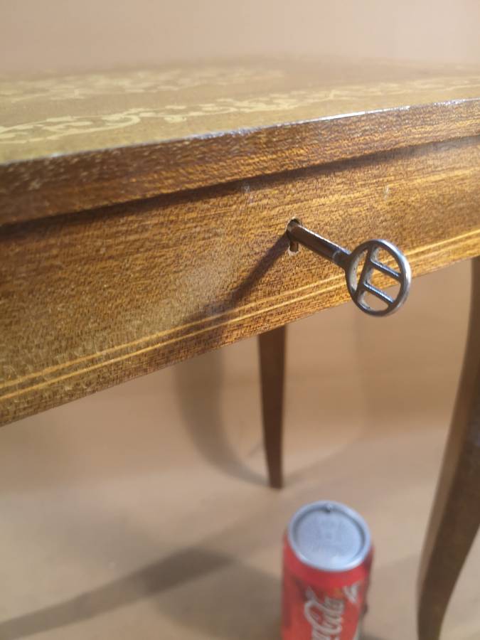 Beautiful Antique Sorrento Italy Mapsa Musical Jewellery Box Table