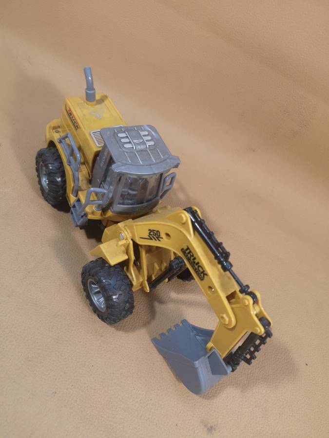 Baby Links Construction Excavator Truck