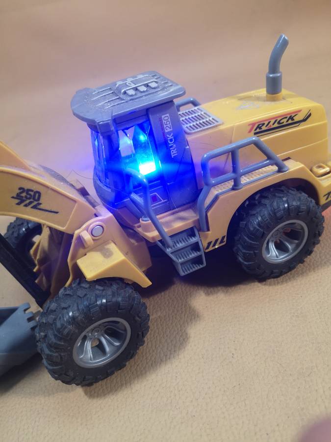Baby Links Construction Excavator Truck