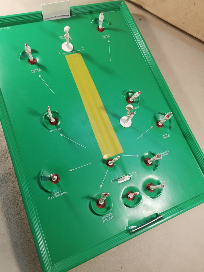 Vintage Test Cricket Board Game Chad Valley 1950's. - England