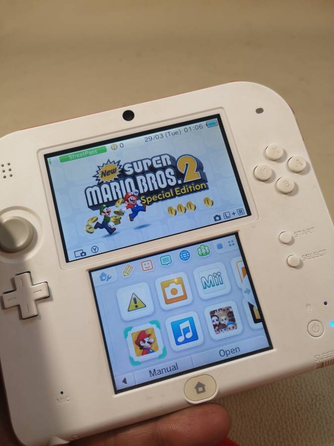 Special Edition Nintendo 2DS Super Mario Bros 2 Scarlet Red Console and Games Bundle