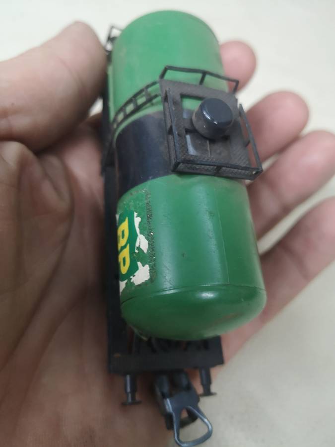 Lima HO Scale Lima BP Tank Wagon