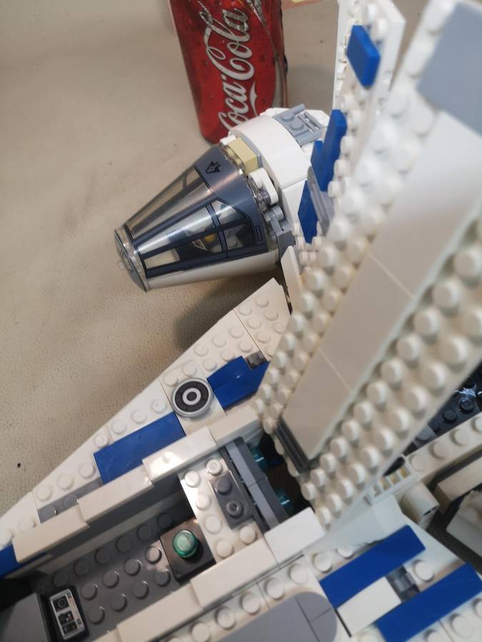 Very Large 1400pce Lepin 05142 (75212) Kessel Run Millennium Falcon