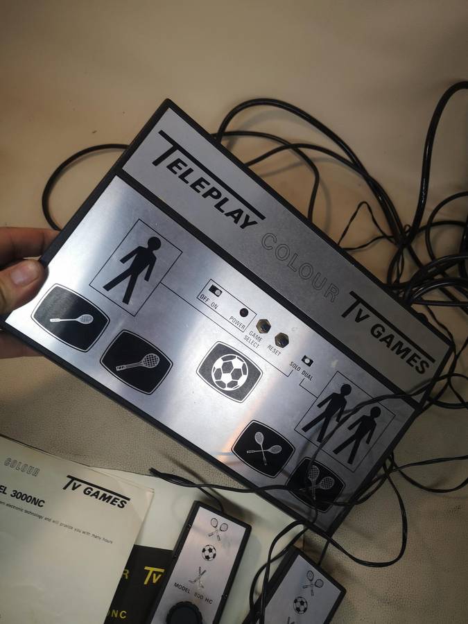 Vintage Teleplay Gaming Console Complete With Controllers and Instructions - Working