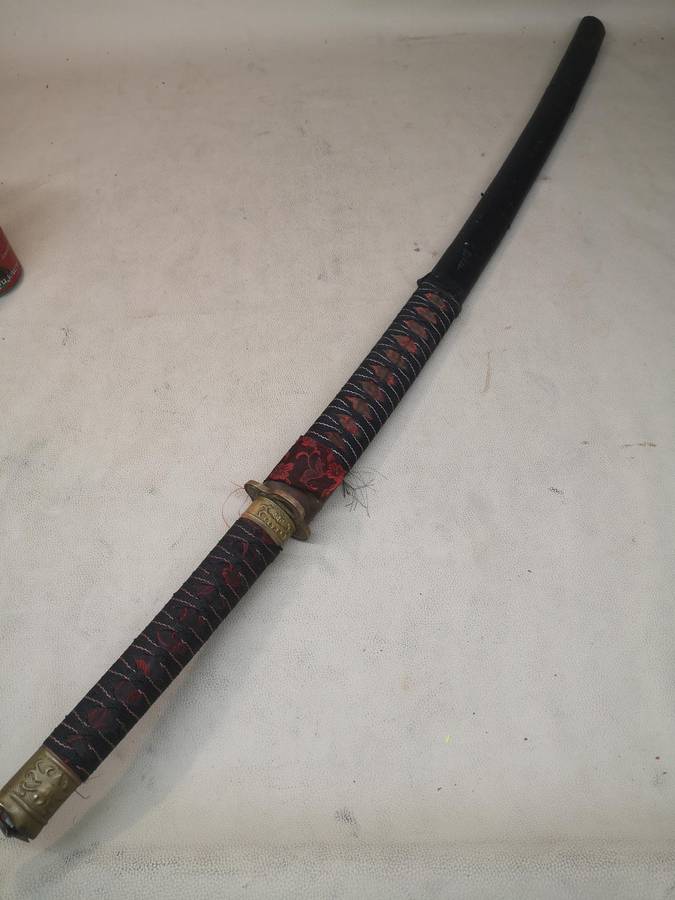 Stunning Brass and Steel Japanese Katana - Needs Sharpening 1000mm