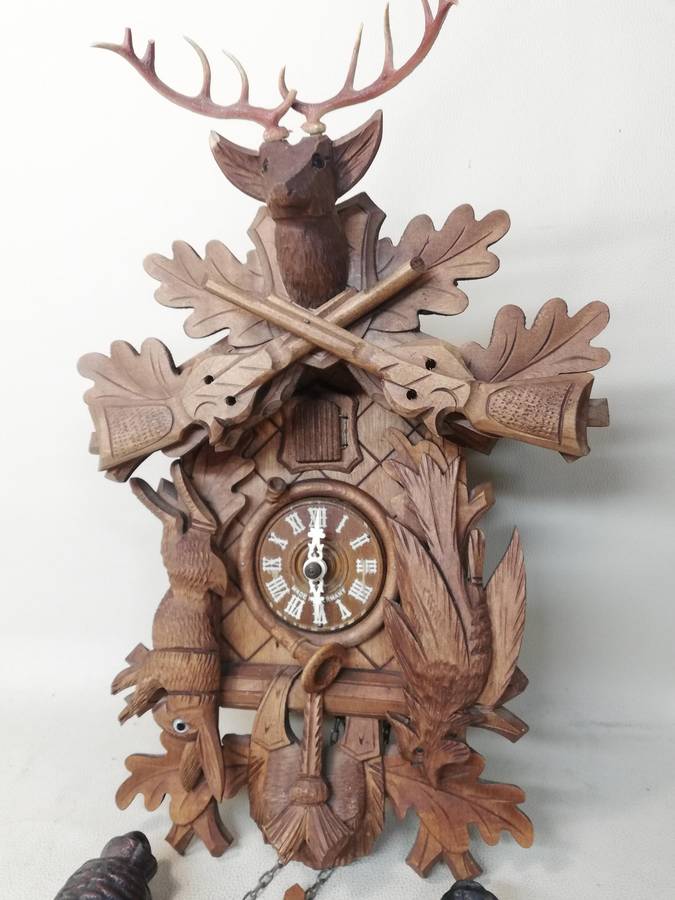 Working Large 600mm Hand-Carved Black Forest Hunter Cuckoo Clock - Germany