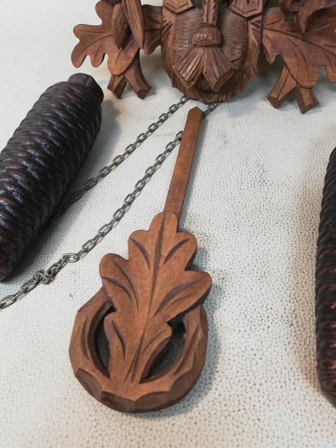 Working Large 600mm Hand-Carved Black Forest Hunter Cuckoo Clock - Germany