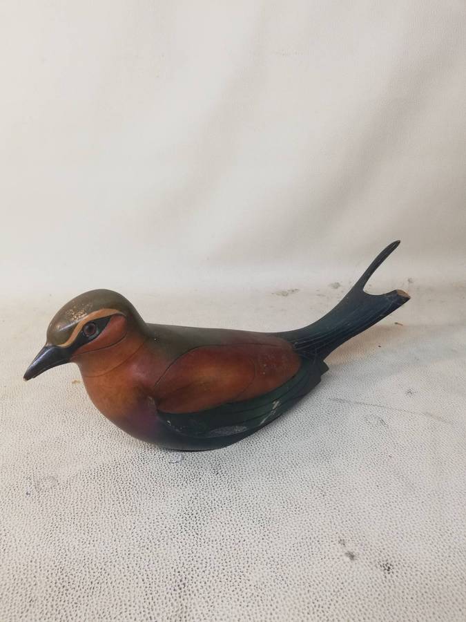 Feathers Gallery Hand Carved  Limited Edition 476/2999 Knysna Lourie Bird
