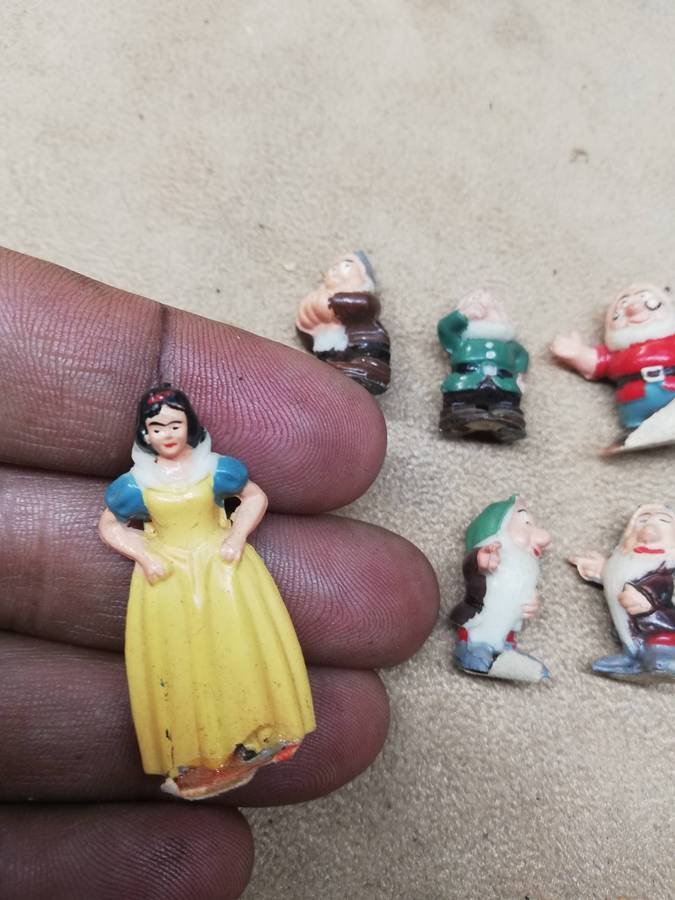 Rare!! 1960 Marx Disneykins Snow White and the 7 Dwarfs (Complete Set)