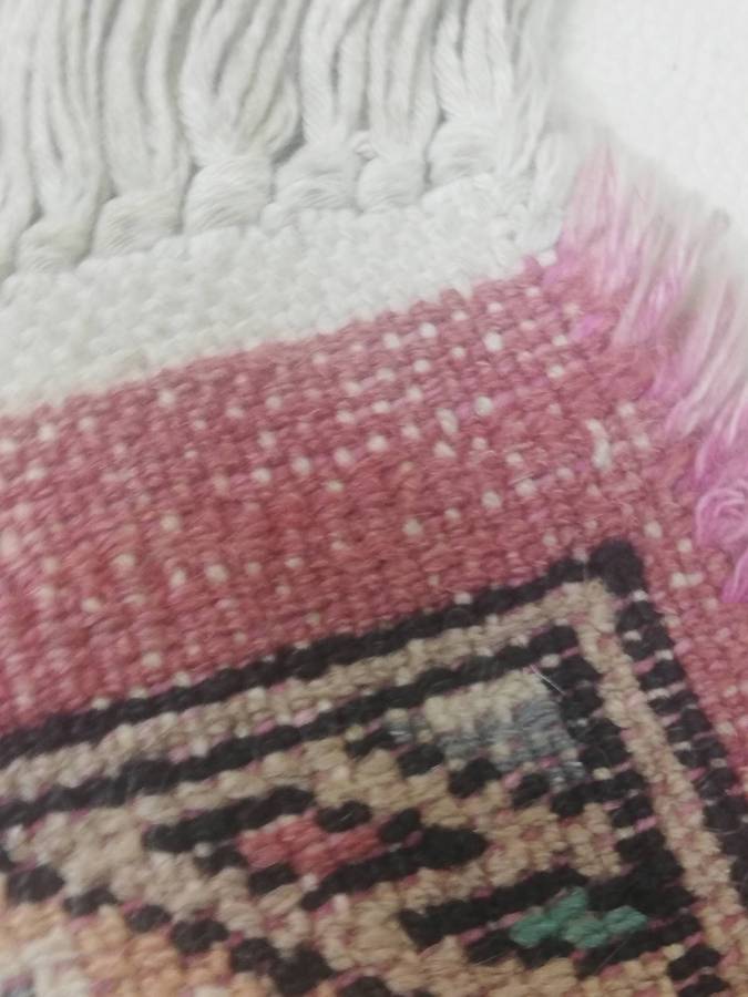 Beautiful Vintage Handmade Wool Persian Carpet - 1700 x 940mm