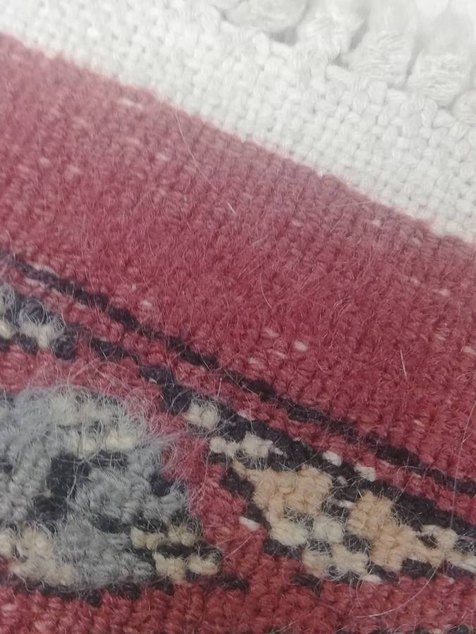 Beautiful Vintage Handmade Wool Persian Carpet 800mm x 1160mm