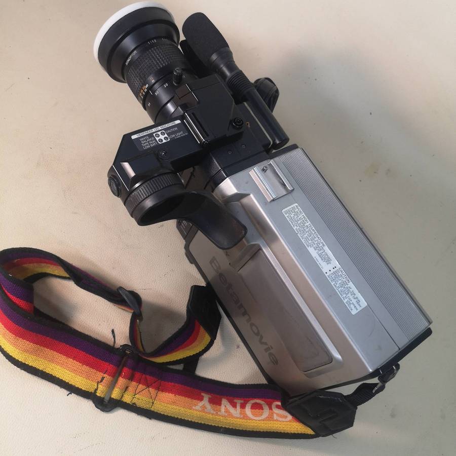 Highly Collectable Vintage Sony Betamovie BMC-110 Camcorder