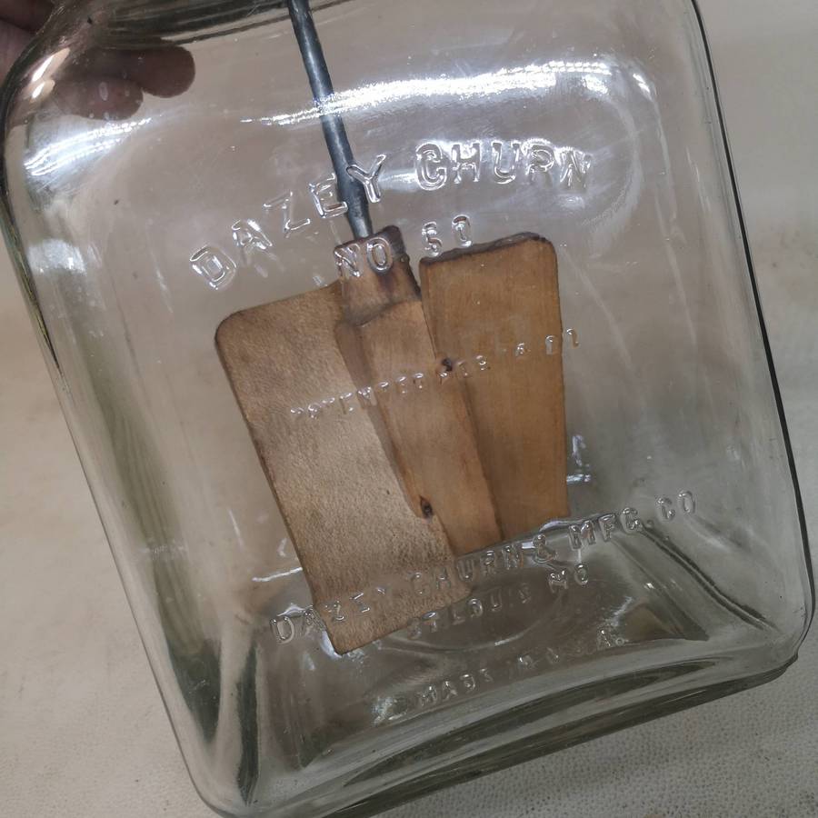 RARE ORIGINAL GIANT DAZEY BUTTER CHURN NO 60