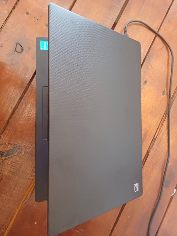Lenov K14, 11Th gen Core i5, like new , 512 Nvme, 8GB Ram