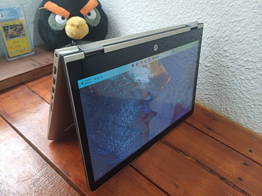 Touchscreen HP X360, 16 GB RAM . 250GB SSD 7th Gen