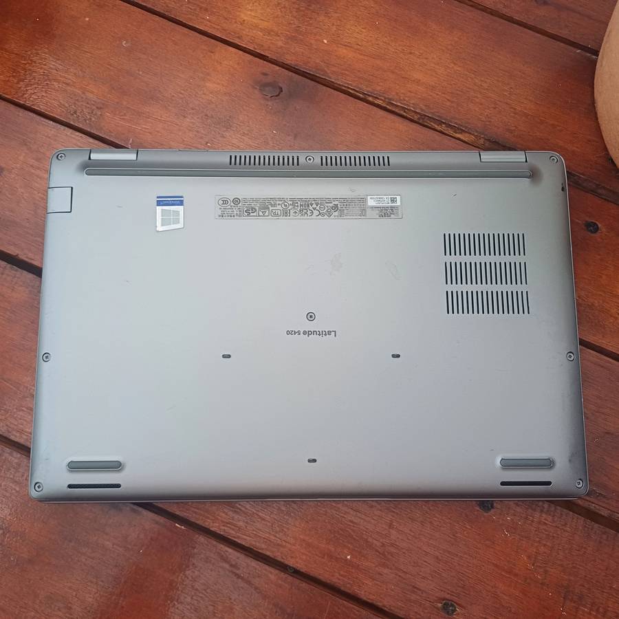 Dell Latitude 5420 i7 High-Performance Laptop!