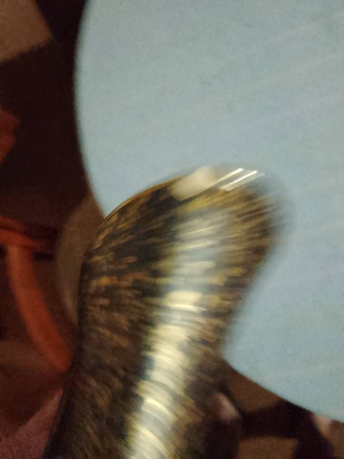 HOHR vase (Has 2 chips as per photo's )